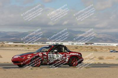 media/Oct-11-2025-Lucky Dog Racing (Sat) [[f5b53147c4]]/2-First Stint/3-Turn 9 Inside/